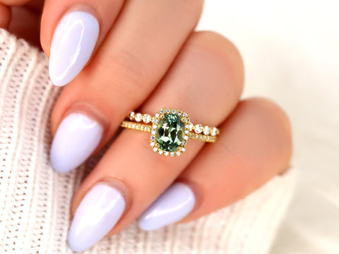 1.43ct Ready to Ship Carrie & Petite Naomi 18kt Gold Teal Chameleon Sapphire Diamond Cushion Halo Bridal Set - Rosados Box