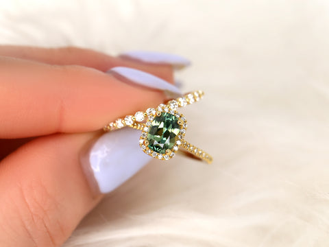 1.43ct Ready to Ship Carrie & Petite Naomi 18kt Gold Teal Chameleon Sapphire Diamond Cushion Halo Bridal Set - Rosados Box