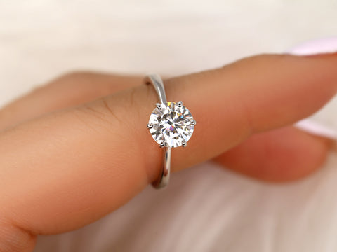 1.50ct Skinny Wendy 7.5mm 14kt Forever One DEF Moissanite Round Solitaire Ring - Rosados Box