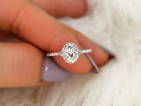 1ct Bridgette 7x5mm 14kt Moissanite Diamond Oval Three Stone Halo Ring - Rosados Box