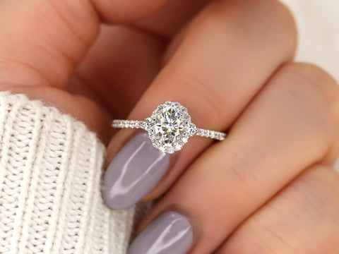 1ct Bridgette 7x5mm 14kt Moissanite Diamond Oval Three Stone Halo Ring - Rosados Box