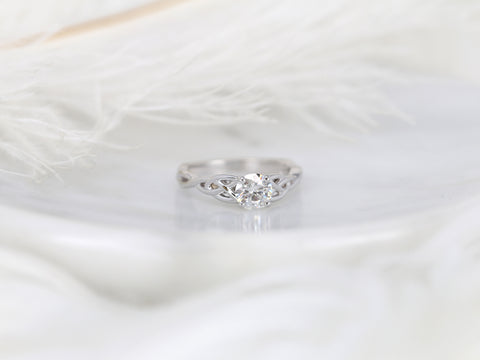 0.75cts Cassidy 6mm 14kt Gold Moissanite Celtic Love Knot Triquetra Round Solitaire Ring - Rosados Box