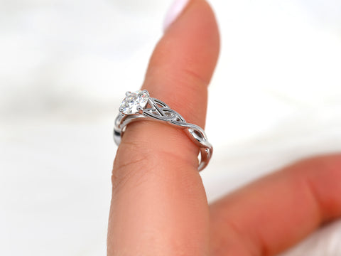 0.75cts Cassidy 6mm 14kt Gold Moissanite Celtic Love Knot Triquetra Round Solitaire Ring - Rosados Box