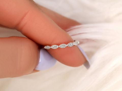 Christie 14kt Leaves WITHOUT Milgrain Diamonds HALFWAY Eternity Ring - Rosados Box