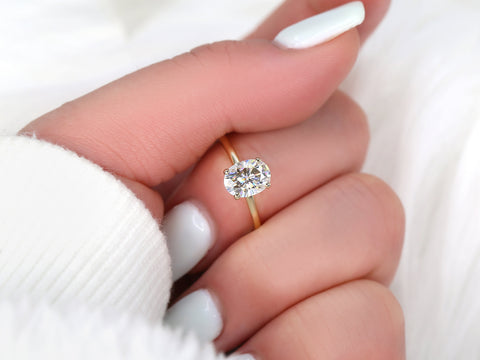 1.50ct Dakota 8x6mm 14kt Gold Moissanite Minimalist Oval Solitaire Ring - Rosados Box