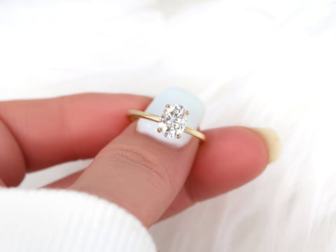 1.50ct Dakota 8x6mm 14kt Gold Moissanite Minimalist Oval Solitaire Ring - Rosados Box