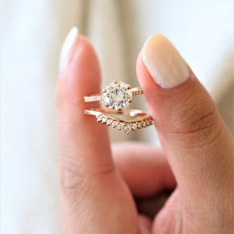 2ct Dora 8mm 14kt Moissanite Diamonds Round Solitaire With Accents Ring - Rosados Box