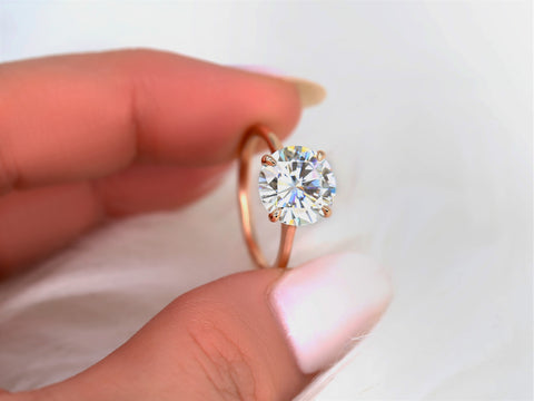 3.50ct Elenora 10mm 14kt Gold Moissanite Talon Prong Dainty Round Solitaire Ring - Rosados Box