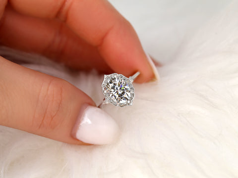 2ct Mae 9x7mm 14kt Gold Moissanite Diamond WITH Milgrain Oval Halo Ring - Rosados Box