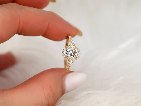 1.50cts Natalia 8x6mm 14kt Gold Moissanite Diamond Unique Three Stone Oval Halo Ring - Rosados Box