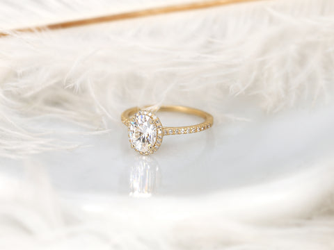 1.50cts Rebecca 8x6mm 14kt White Gold F1 Moissanite Diamond Dainty Oval Halo Ring - Rosados Box
