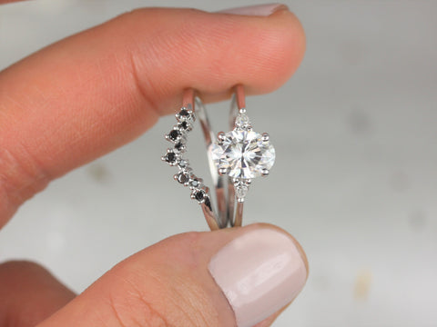 1.50cts Petite Emery & Remy 14kt Gold Moissanite Black Diamond Cluster Oval Three Stone Bridal Set - Rosados Box