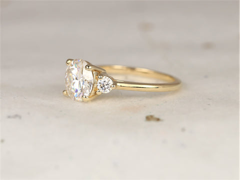 2ct Colette 8mm 14kt Gold Moissanite Diamonds Round Three Stone Ring - Rosados Box