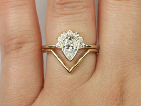 1ct Oana 8x5mm & Femme 14kt Gold Moissanite Diamonds Bezel Crescent Pear Half Halo Bridal Set - Rosados Box