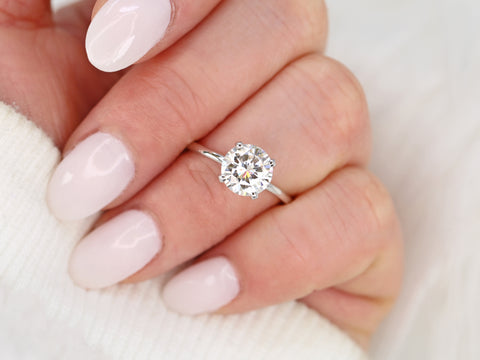 2ct Sandra 8mm 14kt White Gold Moissanite Diamond Hidden Halo Round Solitaire Ring - Rosados Box