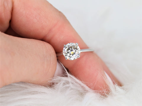 2ct Sandra 8mm 14kt White Gold Moissanite Diamond Hidden Halo Round Solitaire Ring - Rosados Box