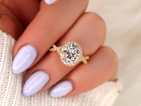 3ct Thelma 10x8mm 14kt Rose Gold Moissanite Diamond Crossover Oval Halo Ring - Rosados Box