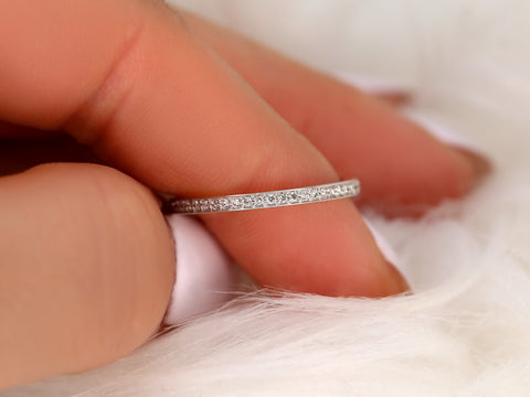 Victoria 14kt WITHOUT Milgrain Diamond ALMOST Eternity Ring - Rosados Box