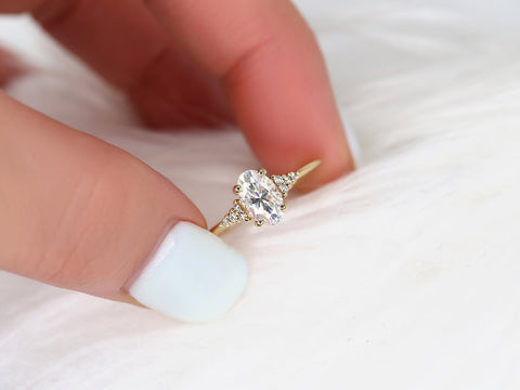 1.20ct Maddy 8x5mm 14kt Gold Moissanite Diamond Cluster Ring - Rosados Box