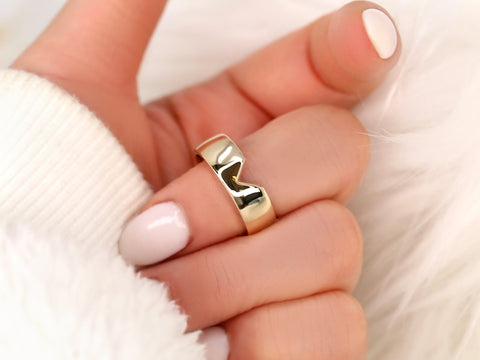 Cici 6.5mm 14kt Gold Cigar Nesting Ring - Rosados Box