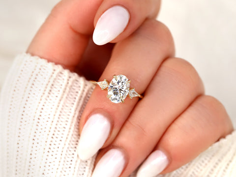 2ct Sutton 14kt Gold Diamond Three Stone Oval Ring,Oval Trilogy Ring,Oval Cut Ring,Unique Oval Ring,Anniversary Ring