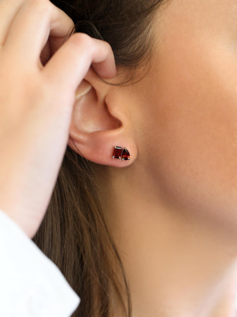 Ready to Ship Gemini SILVER Garnet Toi Et Moi Earrings,Cluster Earrings,January Birthstone Jewelry,Gift For Her,Garnet Studs,Birthday