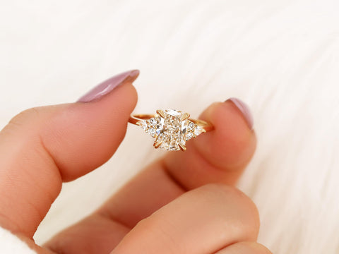 2.53ct Cassie 14kt Diamond Cushion Cluster Ring,Cushion Engagement Ring,Unique Diamond Ring,Cushion Cut Ring,Diamond Engagement Ring