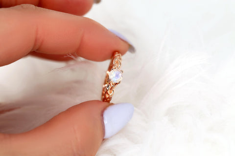 Prudence 5mm 14kt Moonstone Crossover Solitaire Ring,Braided Ring,Moonstone Ring,Unique Healing Jewelry,Moonstone Engagement Ring