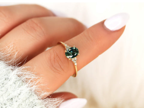 1.27ct Ready to Ship Maddy 14kt Gold Teal Montana Sapphire Diamond Oval Cluster Ring,Unique Sapphire Ring,Sapphire Engagement Ring,Birthday