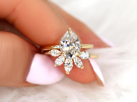 2ct Winnie 10x7mm & Cardi 14kt Moissanite Pear Hidden Halo Bridal Set,Pear Wedding Ring Set,Pear Engagement Ring,Hidden Halo Ring Set