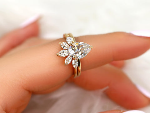 2ct Winnie 10x7mm & Cardi 14kt Moissanite Pear Hidden Halo Bridal Set,Pear Wedding Ring Set,Pear Engagement Ring,Hidden Halo Ring Set