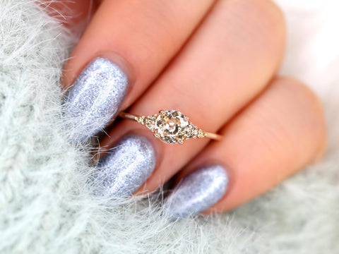 0.85ct Malia 14kt Peach Sapphire Champagne Diamond Cluster Ring,Unique Sapphire Ring,Birthday Gift,September Birthstone,Anniversary Ring