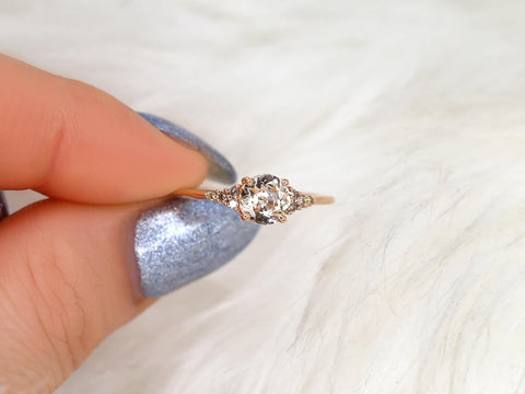 0.85ct Malia 14kt Peach Sapphire Champagne Diamond Cluster Ring,Unique Sapphire Ring,Birthday Gift,September Birthstone,Anniversary Ring