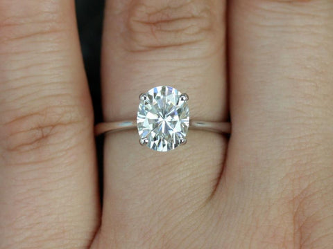 2ct Skinny Lois 9x7mm 14kt Moissanite Oval Solitaire Ring - Rosados Box