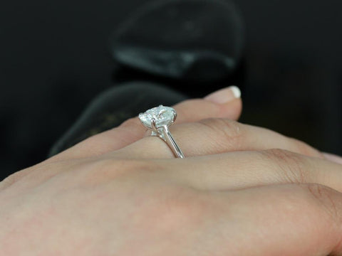 2ct Skinny Lois 9x7mm 14kt Moissanite Oval Solitaire Ring - Rosados Box