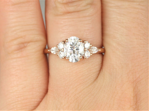 1.50ct DIAMOND FREE Thea 8x6mm 14kt Gold Moissanite Art Deco 3 Stone Oval Cluster Ring - Rosados Box