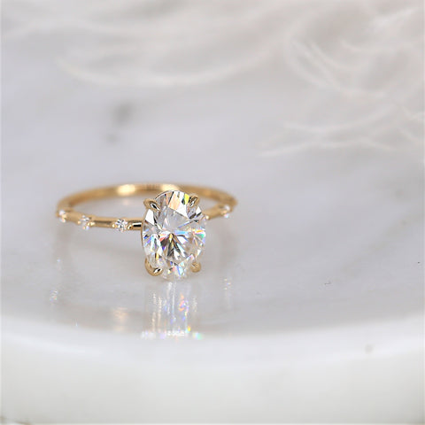 2.50ct Alix 10x7mm 14kt Gold Moissanite Diamond Ultra Dainty Oval Solitaire Ring - Rosados Box