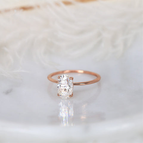 2ct Layla 9x6mm 14kt Rose Gold Moissanite Minimalist Oval Solitaire Ring - Rosados Box