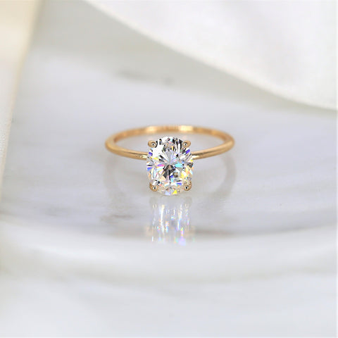 2ct Layla 9x7mm 14kt Gold Moissanite Ultra Dainty Oval Solitaire Ring - Rosados Box