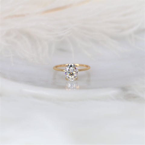 2ct Layla 9x7mm 14kt Gold Moissanite Ultra Dainty Oval Solitaire Ring - Rosados Box