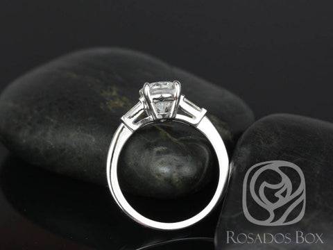 2cts Fannie 9x7mm 14kt Gold Moissanite Diamond Art Deco Baguette 3 Stone Engagement Ring,Minimalist Oval Ring,Unique Ring