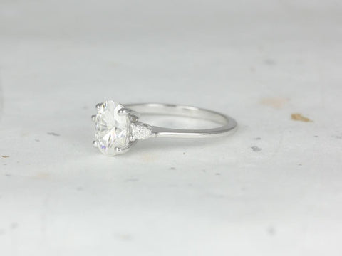 1.50ct Petite Emery 8x6mm 14kt Moissanite Diamond Pear 3 Stone Oval Ring - Rosados Box