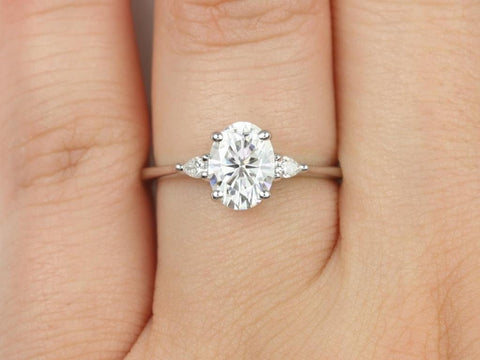 1.50ct Petite Emery 8x6mm 14kt Moissanite Diamond Pear 3 Stone Oval Ring - Rosados Box