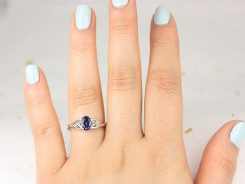 Ciara 7x5mm 14kt Gold Blue Sapphire Celtic Knot Oval Solitaire Ring - Rosados Box