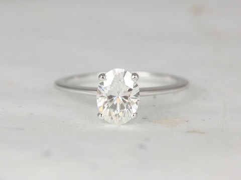 1.50ct Skinny Rhonda 14kt Gold Moissanite Dainty Oval Solitaire Ring - Rosados Box