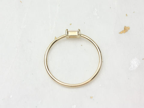 Ultra Petite Betty 14kt Gold Moissanite Stacking Ring - Rosados Box