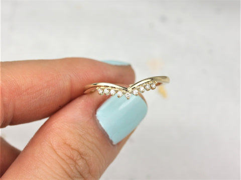 Lonnie 14kt Gold Diamond Tiara Chevron Ring - Rosados Box