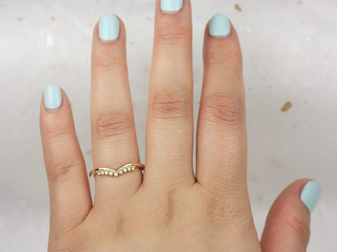 Lonnie 14kt Gold Diamond Tiara Chevron Ring - Rosados Box