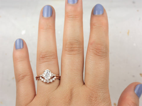 1.50cts Maddy 8x6mm & Rayna 2.0 14kt Rose Gold Moissanite Diamond Dainty Art Deco Cluster Oval Bridal Set - Rosados Box