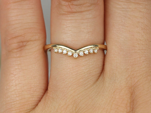 Lonnie 14kt Gold Diamond Tiara Chevron Ring - Rosados Box